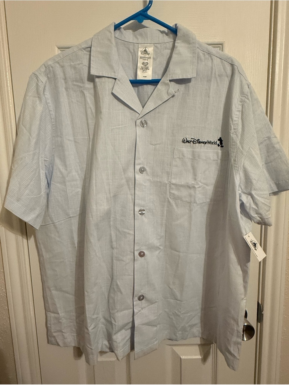 Disney world Men's Pale Blue Short Sleeve Shirt NWT XL